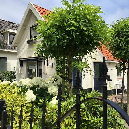 Pittoresque House Near The Beach Oostkapelle Exterior photo